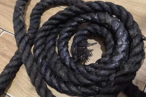 沥青麻绳在垂直施工中应用