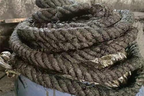 沥青麻绳“遇水膨胀”密封施工全解析 第3张